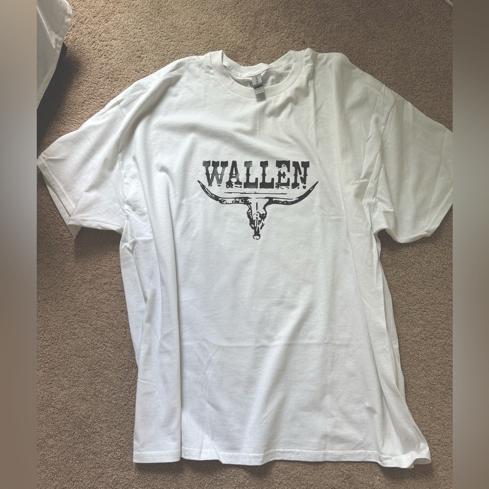 wallen tshirt dress worn once (sized up so it would be a dress, see description)